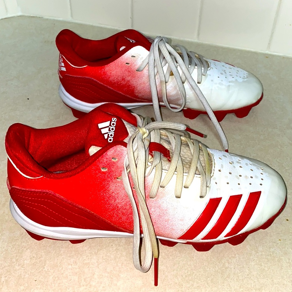 Adidas YOUTH baseball cleats, great condition only worn a few times